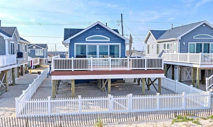 Ocean Beach III House | Lavalette facing the sea!
