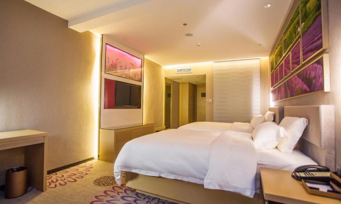 Xiufeng Hotel | Lavande Hotels·Guilin MixC