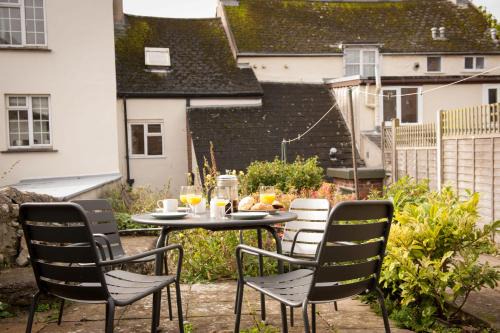 Lyme Regis House | Lavender Cottage