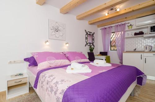 Dubrovnik Old Town Apartment | Lavender Garden Apartments