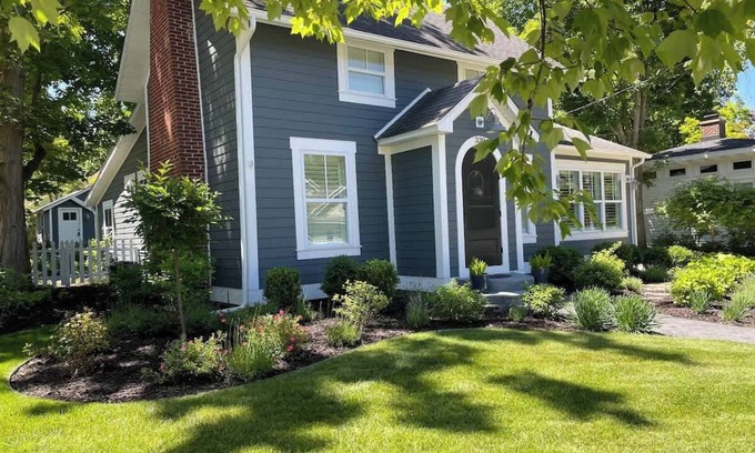 Saugatuck House | Lavender House - Dwt Saug/Beach