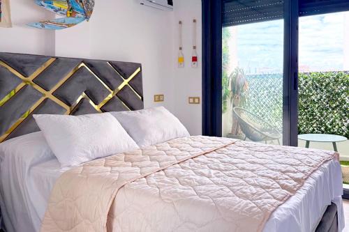 Hjar Ennhal Apartment | Layla's 3 bedroom Oceanview in Tangier with Pool