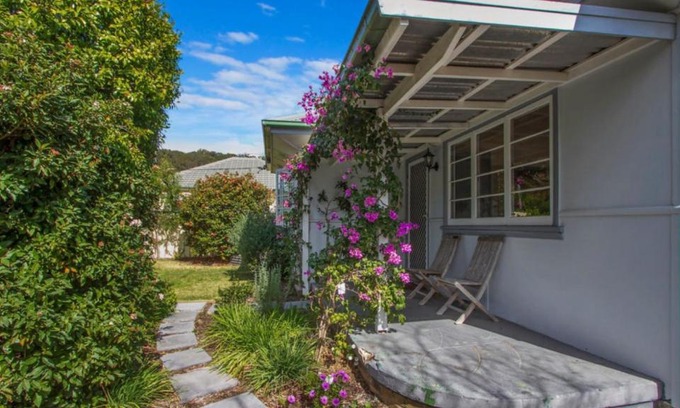 Umina Beach House | Lazy Days Seaside Cottage - Umina Beach
