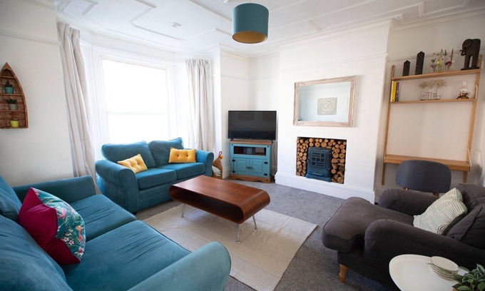 Hastings House | Lazy Daze - Hastings