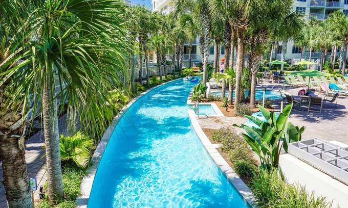 Fort Walton Beach Apartment | Lazy River ~ Close to the beach ~ Lots of Pools