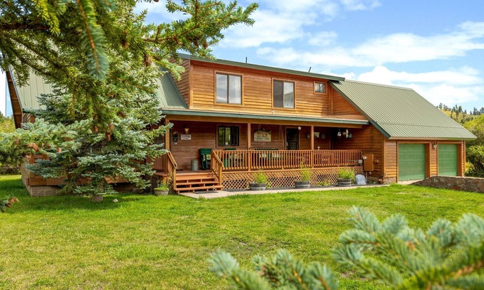 Greer Cabin | Lazy Trout Fishing Lodge