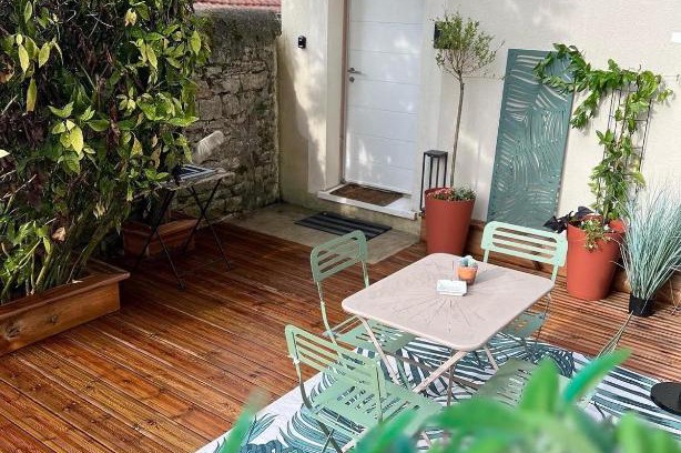 Dole Apartment | Le 104 Feuvrier