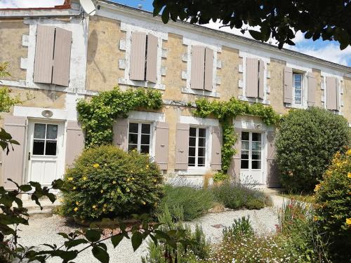Thaire Bed & Breakfast | Le balloir