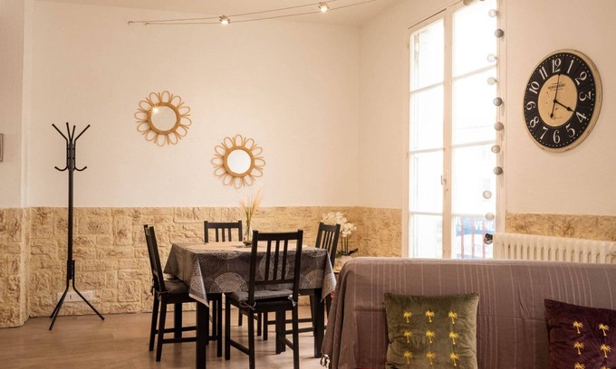 Poitiers Apartment | Le Barista - Grand appart lumineux en centre-ville