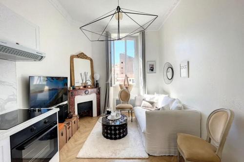 Carnot Apartment | Le Barocco - Calm - Hypercentre - Cosy