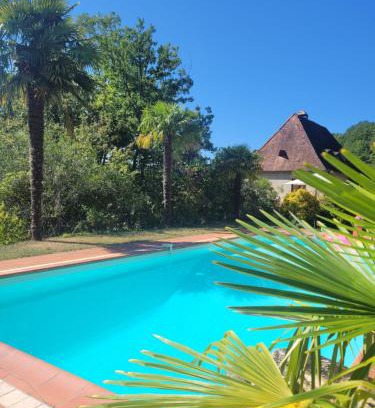 Saint-Cyprien House | Le Baron Perché