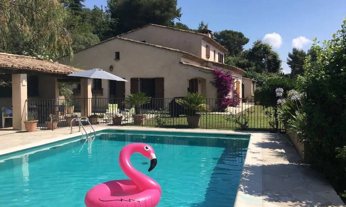 Tourrettes-sur-Loup Villa | Le Belvédère, Family Villa, Pool, Magnificent View, 4 bedrooms, sleeps 9