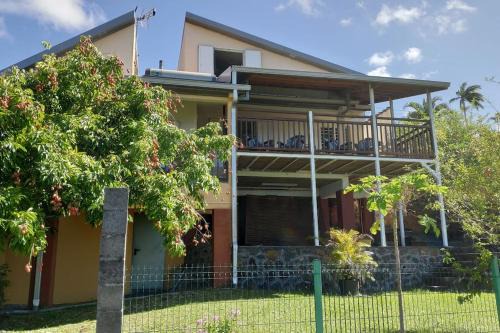 Sainte-Rose House | LE BIGARADIER