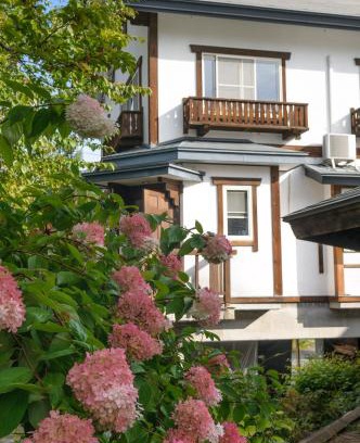 Echo Land Ski Chalet | Le Bocage - Hakuba Echoland Chalets