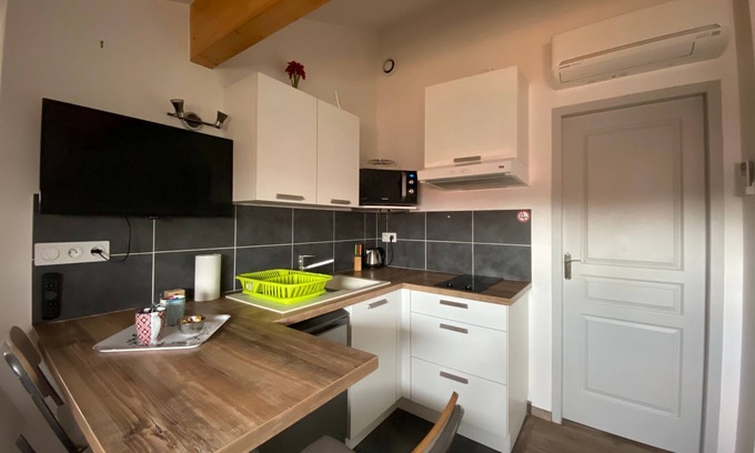 Bonnefoy-Roseraie-Gramont Apartment | Le Bonnafé - Studio climatisé pour 3