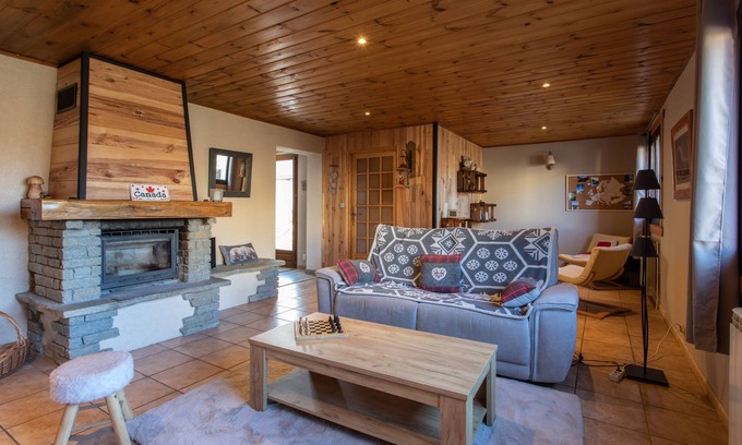 Barcelonnette House | Le Brec - Terrasse Vue Montagne