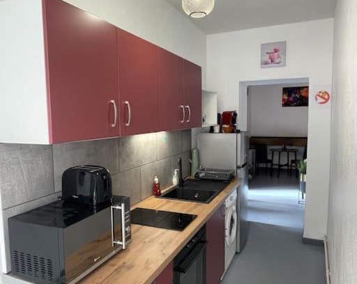 Joigny Apartment | Le Brumby - Internet Netflix draps serviettes café