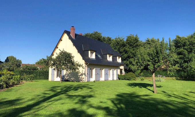 Varengeville-sur-Mer Ski Chalet | Le Cèdre
