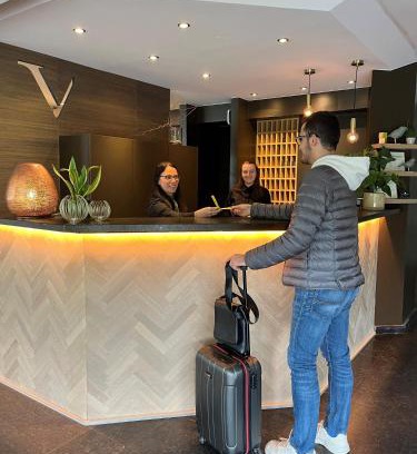 Waterloo Hotel | Le Côté Vert