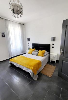 Noailles Apartment | Le cœur de Marseille 2