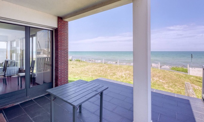 Ver-sur-Mer House | Le Cap Iodé - maison familiale 6 chambres avec incroyable vue mer