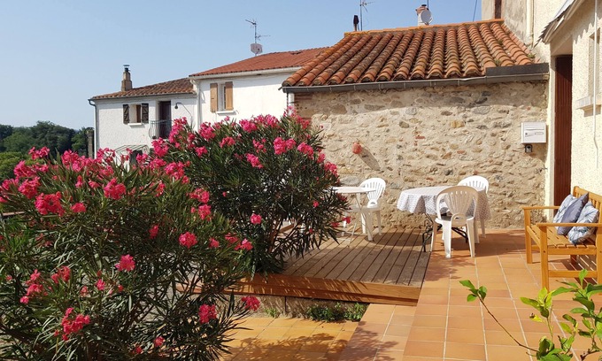 Maureillas-Las-Illas House | Le Casteil between the beaches of the Côte Vermeille & the Catalan Mountains(5 to 10 pers)