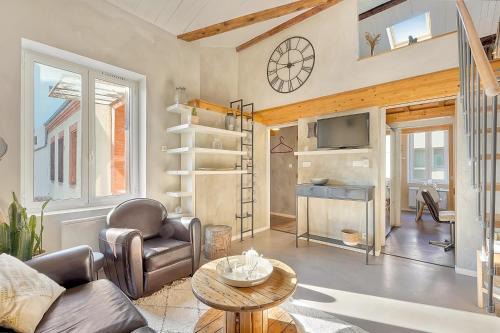 Saint - Michel Apartment | LE CASTELET - Cosy duplex proche du centre-ville