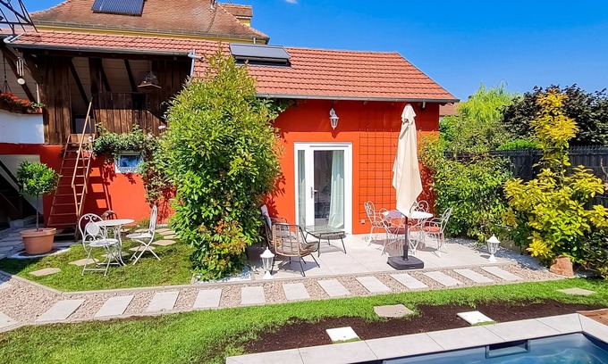 Benfeld Apartment | Le Caveau de la Maison Garancia Avec Piscine et Jardin