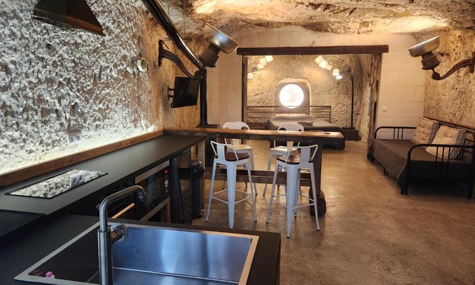 Montrichard Val de Cher House | LE CAVERNACLE