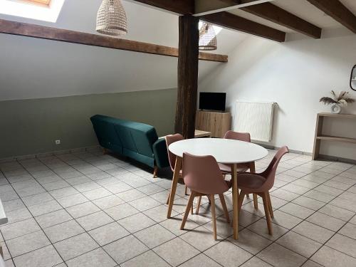 Sarrebourg Apartment | LE CENTRAL Sarrebourg Wifi Parking 4 personnes Proche Gare