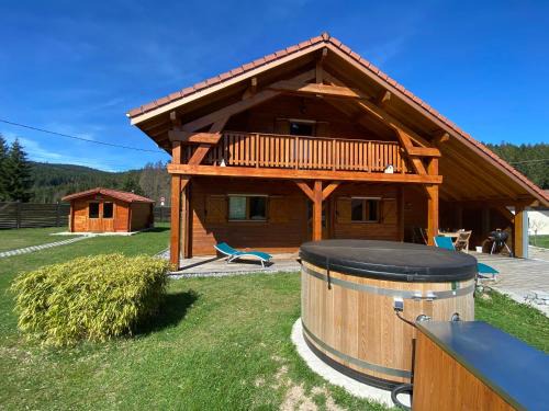 Xonrupt-Longemer Ski Chalet | Le Chalet de la Devinière, bain nordique extérieur chauffé