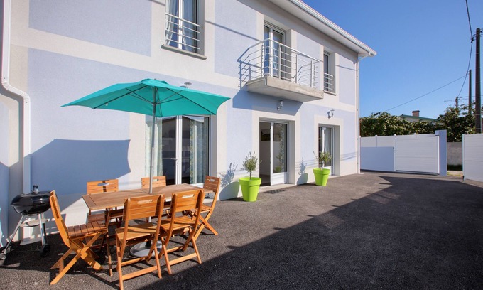 Margaux-Cantenac Cottage | Le Chant Des Vignes