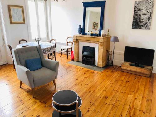 Le Cheylard Apartment | Le Cheylard, appartement spacieux et lumineux