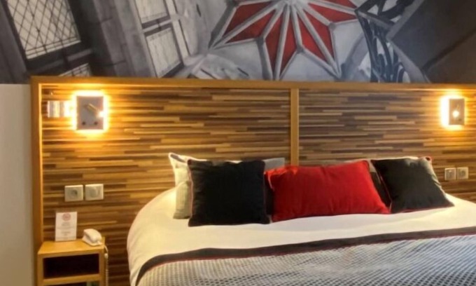 Bourges Hotel | Le Christina