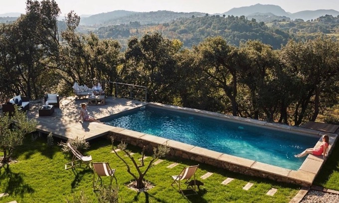 Lacoste House | Le Clos des Coustoulins