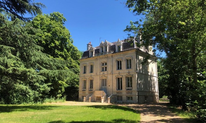 Saint-Ouen Bed & Breakfast | Le Clos du Cèdre
