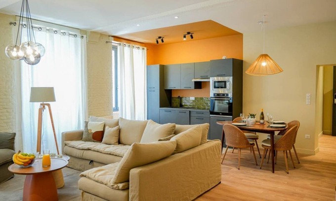 Saint-Valery-sur-Somme Apartment | Le Clos de St Val 7 - Élégance Historique Dans un Espace Spacieux