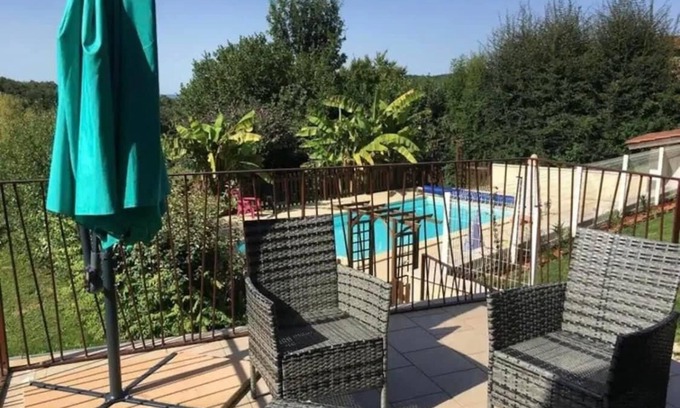 Sainte-Colombe House | Le Clos Marie - Grand Gîte Rural
