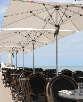 Saint-Regnobert-de-la-Cote-de-Nacre Hotel | Le Clos Normand
