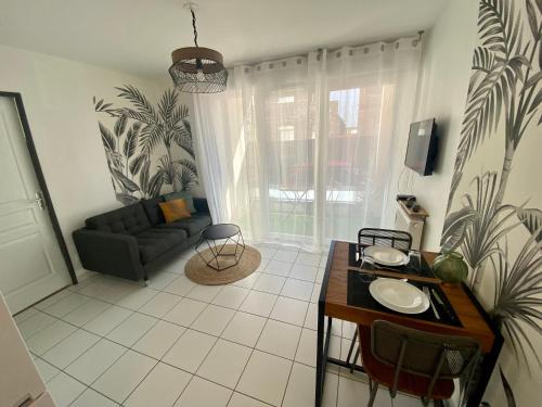 Quartier Saint-Clement - Jardin des Plantes Apartment | le Clot Saint Clement - Logement de charme Rouen - 091