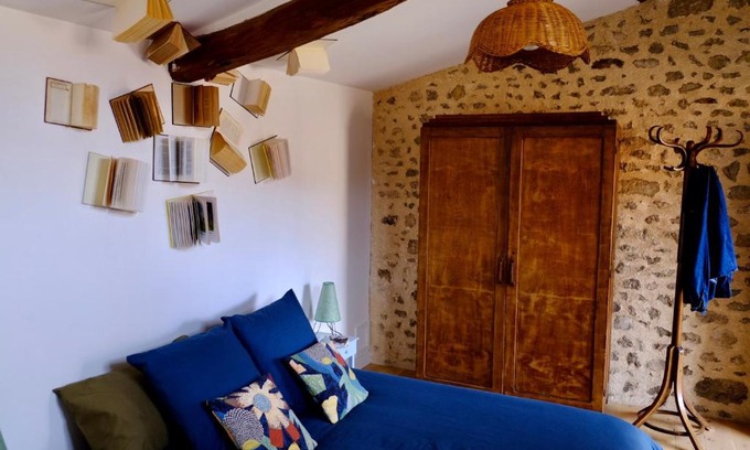 Chauvigny Apartment | Le Clou