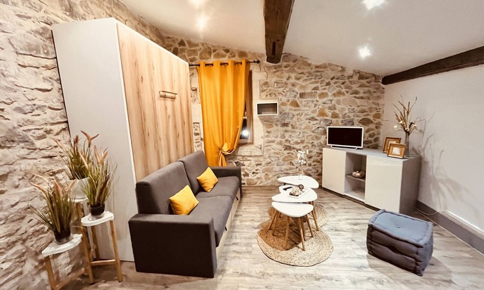 Faubourg Apartment | Le Cocon Charmant Studio