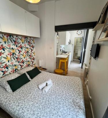 Decre-Cathedrale Apartment | Le CoCon Nantais 2pers Wi-Fi TV