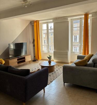 Bagnols-sur-Ceze Apartment | Le Coeur de Bagnols - T3 Cozy