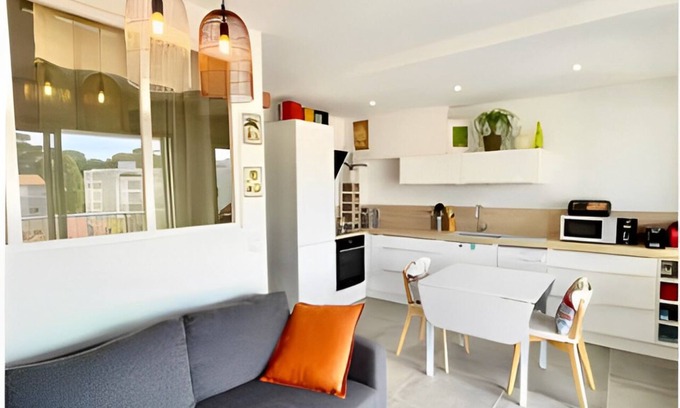 Saint-Palais-sur-Mer Apartment | Le Colibri