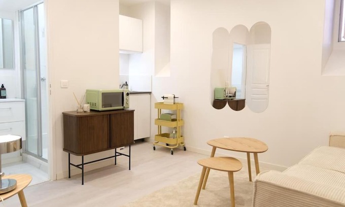 Saint-Etienne Apartment | Le Contemporain - Studio en hypercentre - Toulouse