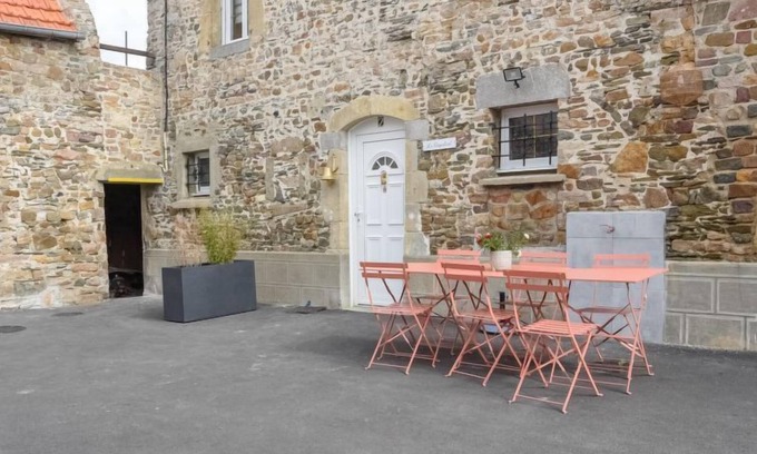 Pirou House | Le Coquelicot by Interhome