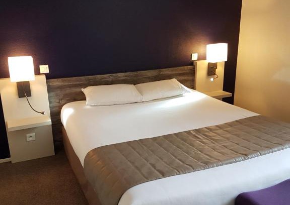 Auxonne Hotel | Le Corbeau