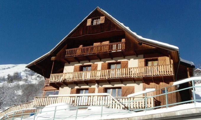 Saint-Jean-d'Arves House | LE CRET DE LA BRUNE - SAINT JEAN D'ARVES