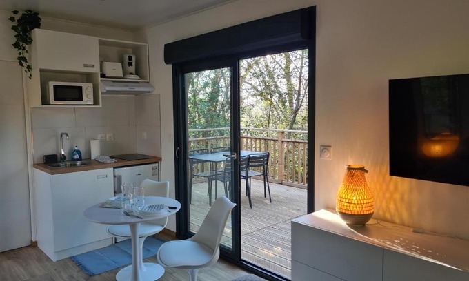 Sommieres Apartment | Le Cube